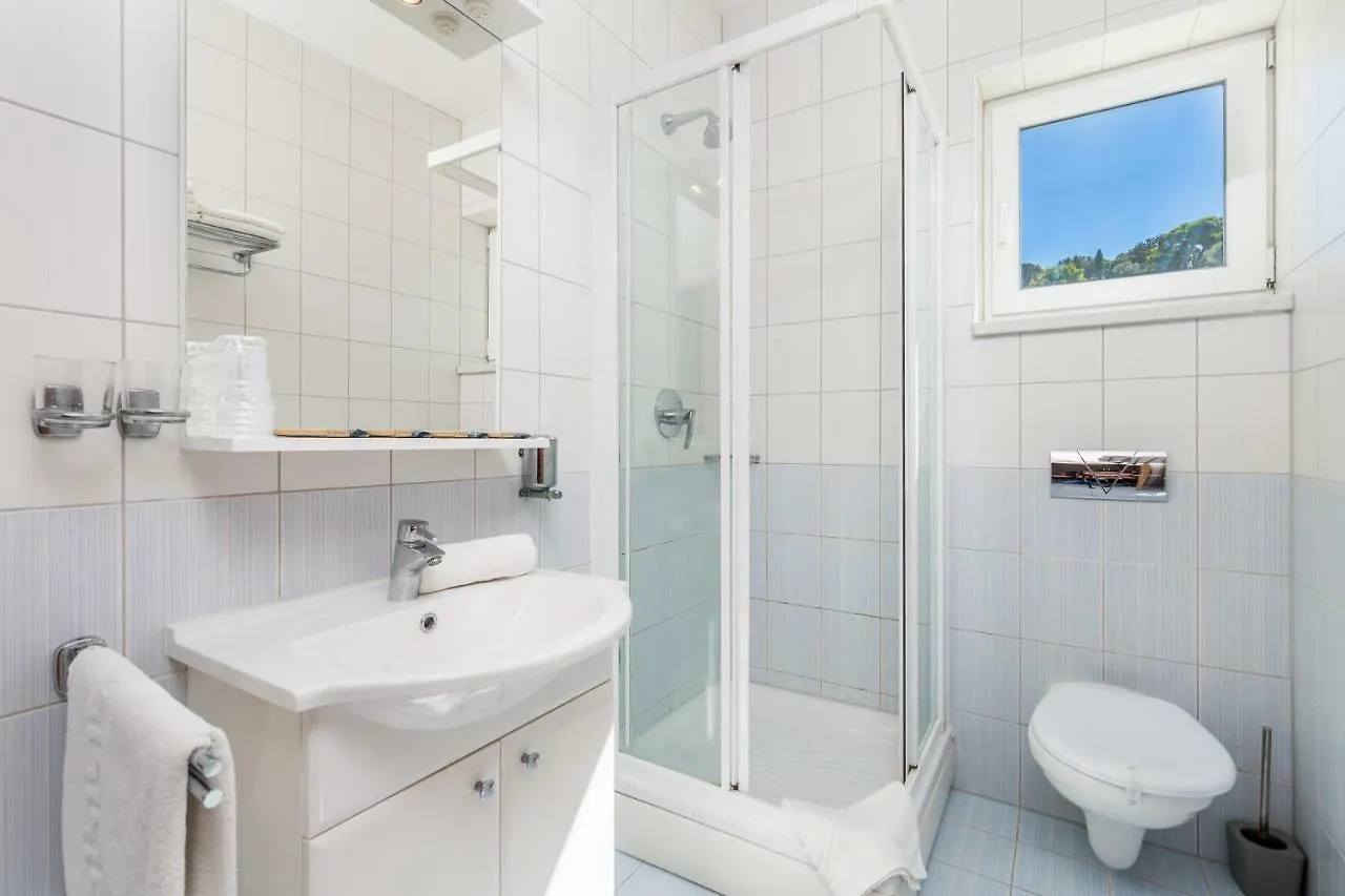 Villas Rab Palit Apartment