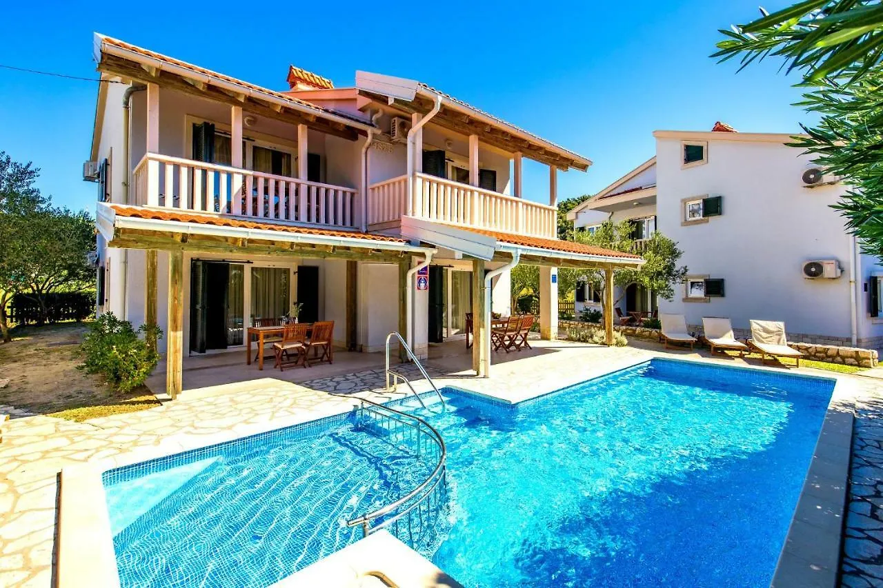 Villas Rab Palit Apartment